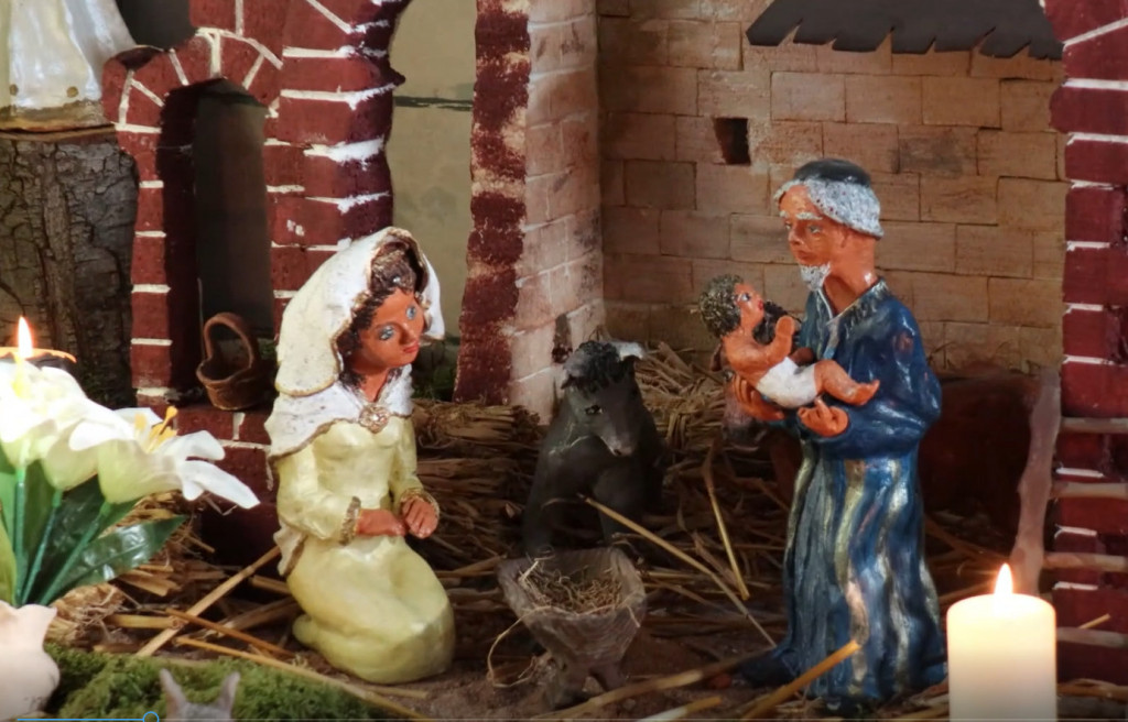 Maria und Josef - Weihnachtskrippe der Dreifaltigkeitskirche