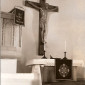 Altarraum 1962 - mit goldenem Jesus - Bild 1